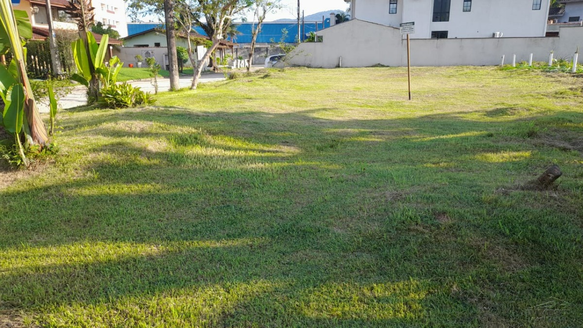 Ubatuba, Horto- Terrenos de 450m², em Condomínio Completo e Aconchegante!