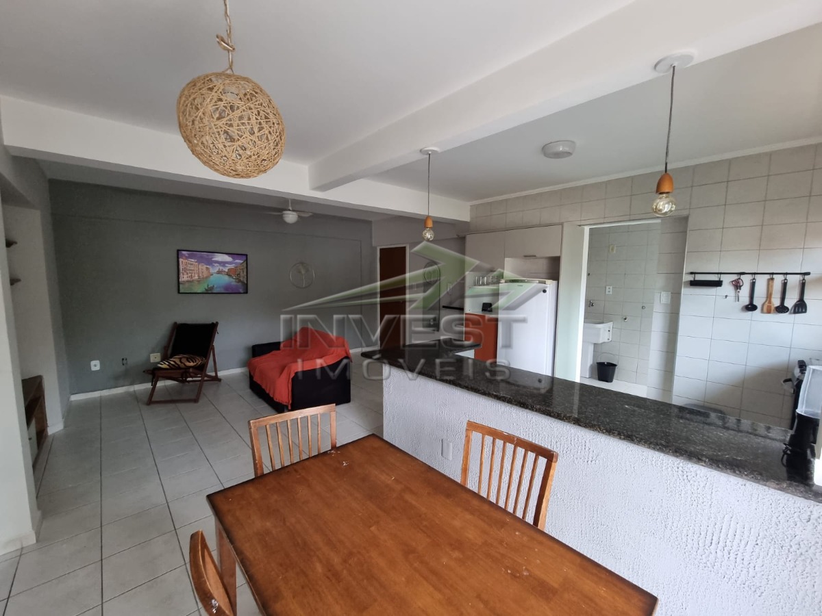 Ubatuba - Itaguá, Apartamento 02 Dormitórios Sendo 1 Suíte, Próximo Ao Shopping