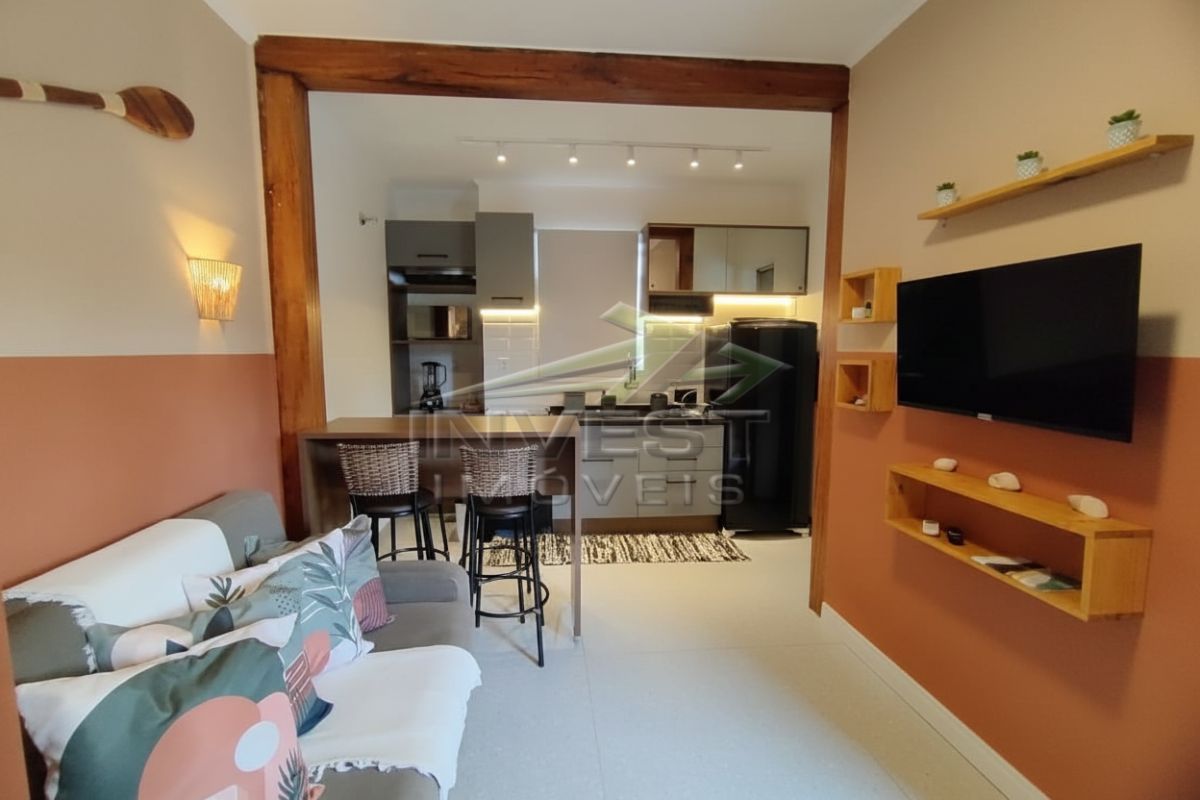 Ubatuba - Praia Grande, Apartamento 01 Dormitório, 200 Mts da Praia