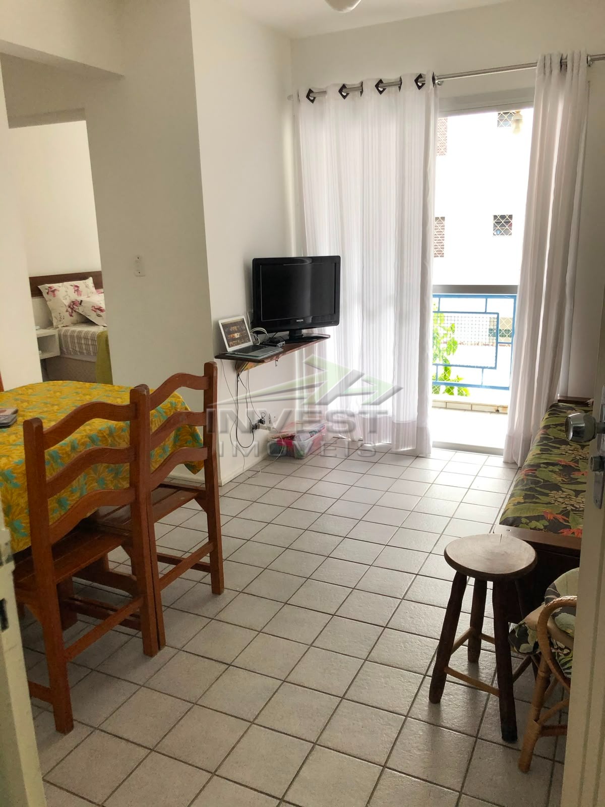 Ubatuba - Itaguá, Apartamento 02 Dormitórios, Churrasqueiras Coletivas, Mobiliado,