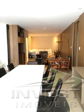 Ubatuba, Centro - Aptos com 180m2 de Área Útil, com Ótima Localização