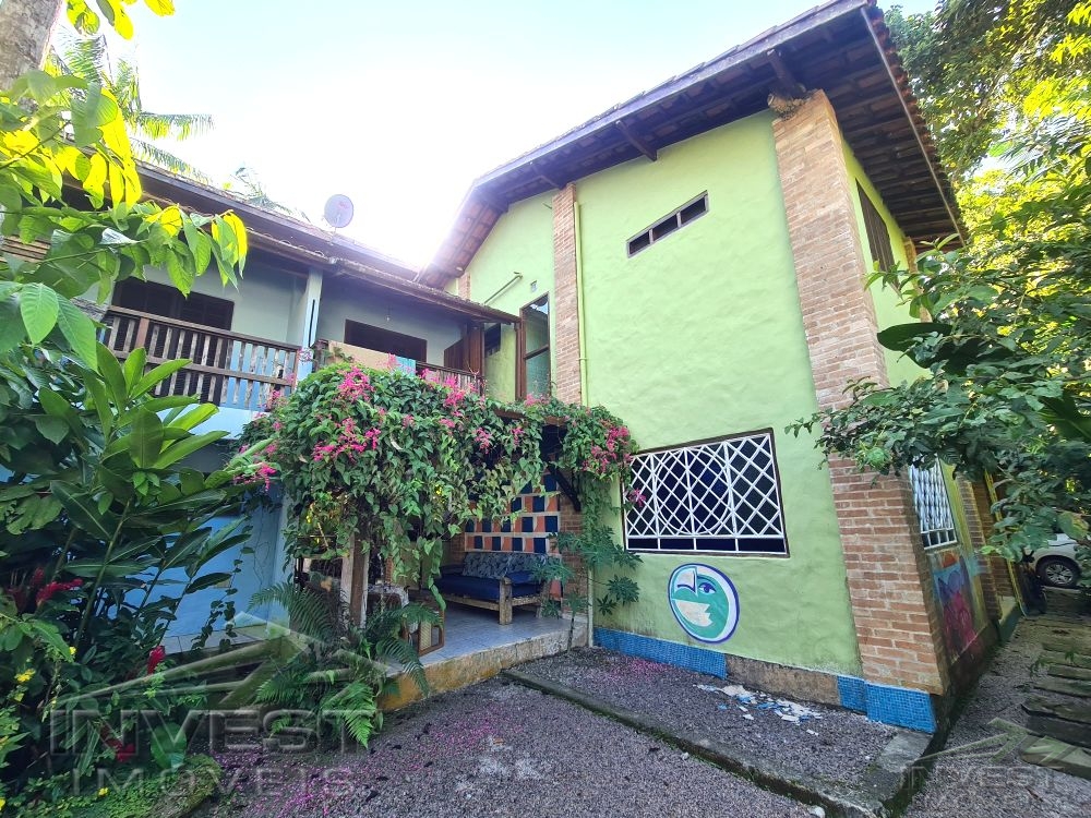 Ubatuba, Vila de Itamambuca - Casa Sobrado, Mais Kitnets