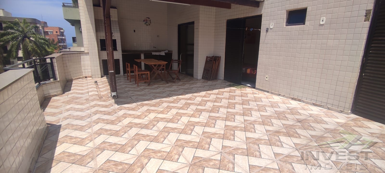 Ubatuba - Praia Grande Cobertura Duplex à 100 Metros da Praia C 150m2, Ótima Localização, 2 Lances de Escada