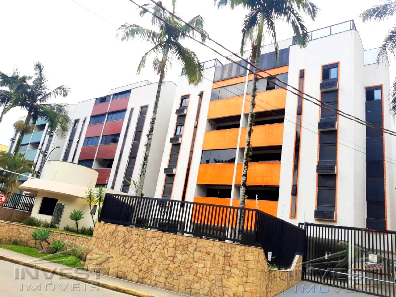 Ubatuba, Tenório - Cobertura Duplex, 03 Dormitórios (01 Suíte), Piscina Privativa com Vista para Mar
