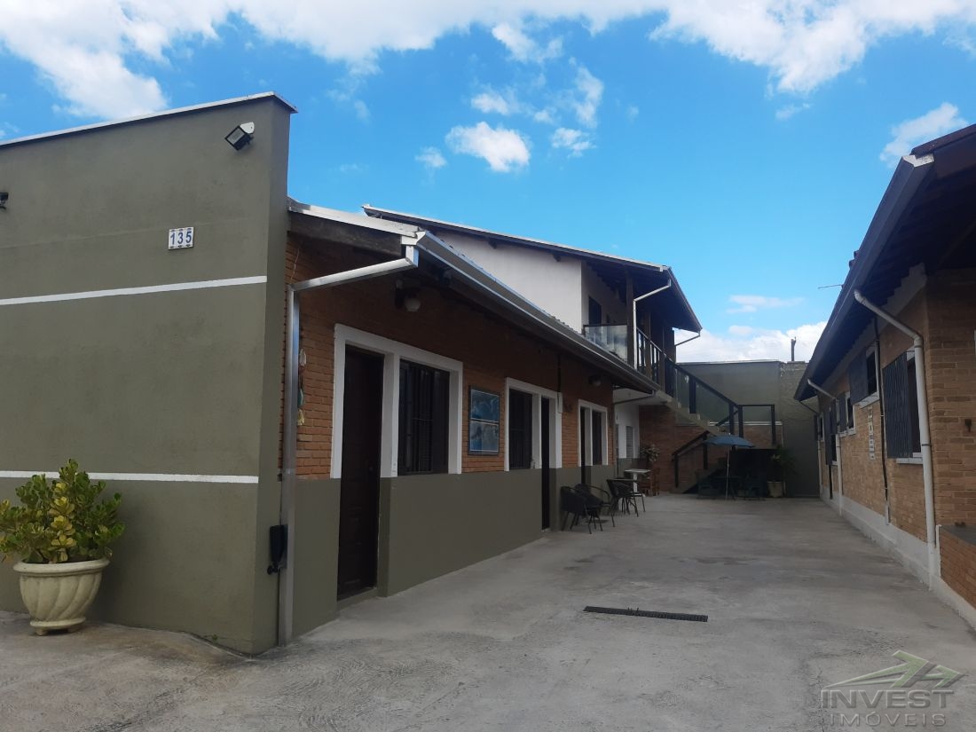 Ubatuba, Perequê-açú Pousada com Ótima Localização a 100 Metros da Praia!