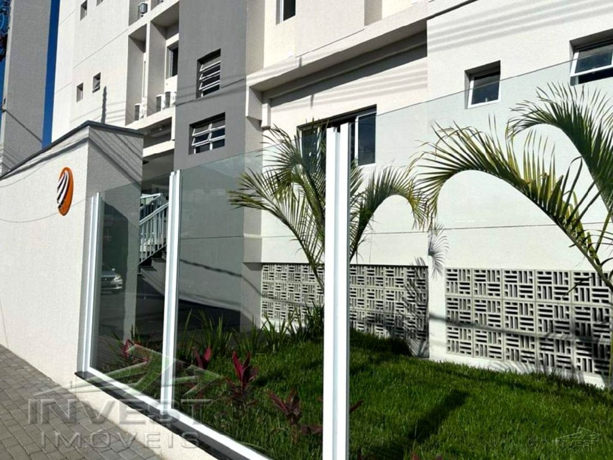 Ubatuba, Centro, Cobertura com 03 Dormitorios, Sendo 01 Suíte e Área de Lazer