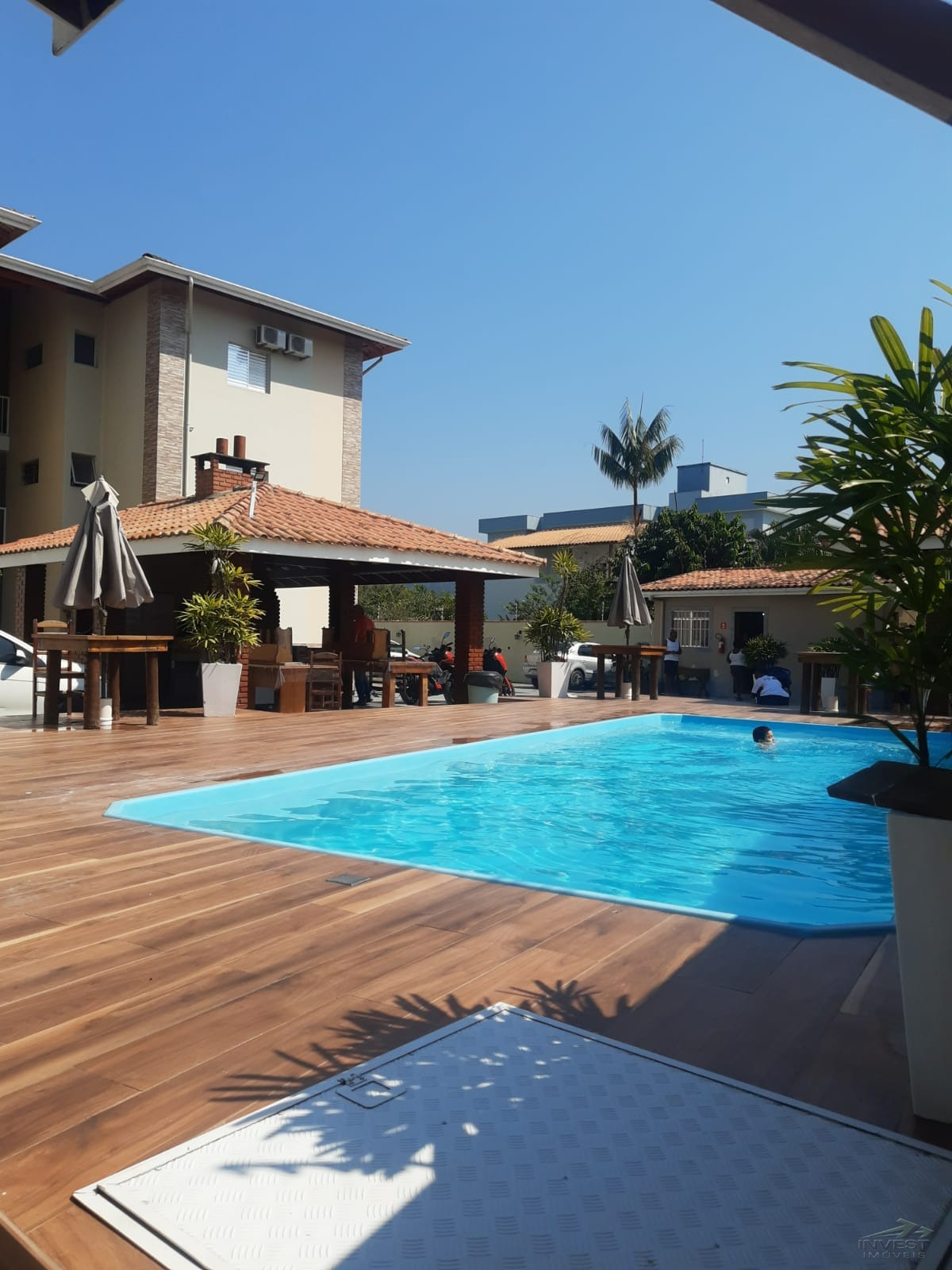 Ubatuba, Itaguá- Apartamento de 2 Dormitórios em Condomínio com Piscina, Próximo a Praia!