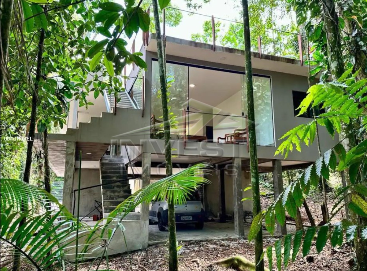 Ubatuba, Praia do Felix- Casa Nova em Meio a Natureza, 03 Amplas Suítes, Banheiro Social, 280m2 de Construção e 773m2 At
