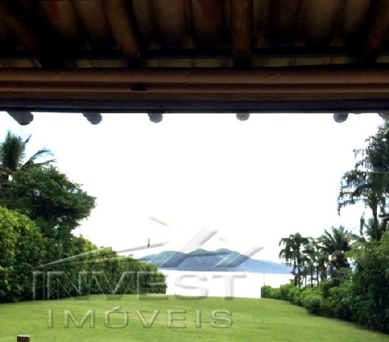 Ubatuba, Praia Dura, Alto Padrão, Belíssima Casa Frente para o Mar, 200m2 e Amplo Terreno de 1700m2